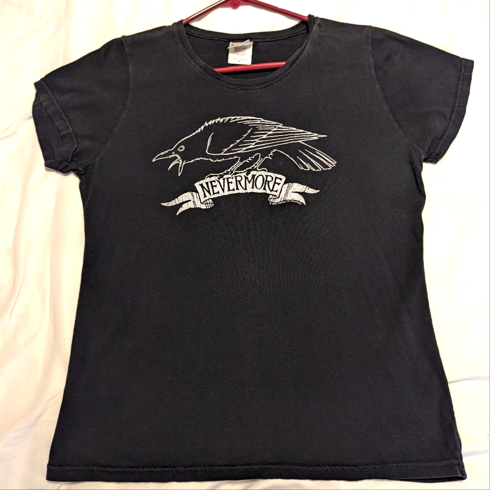Bay Island Gothic T-shirt Raven Nevermore vintage